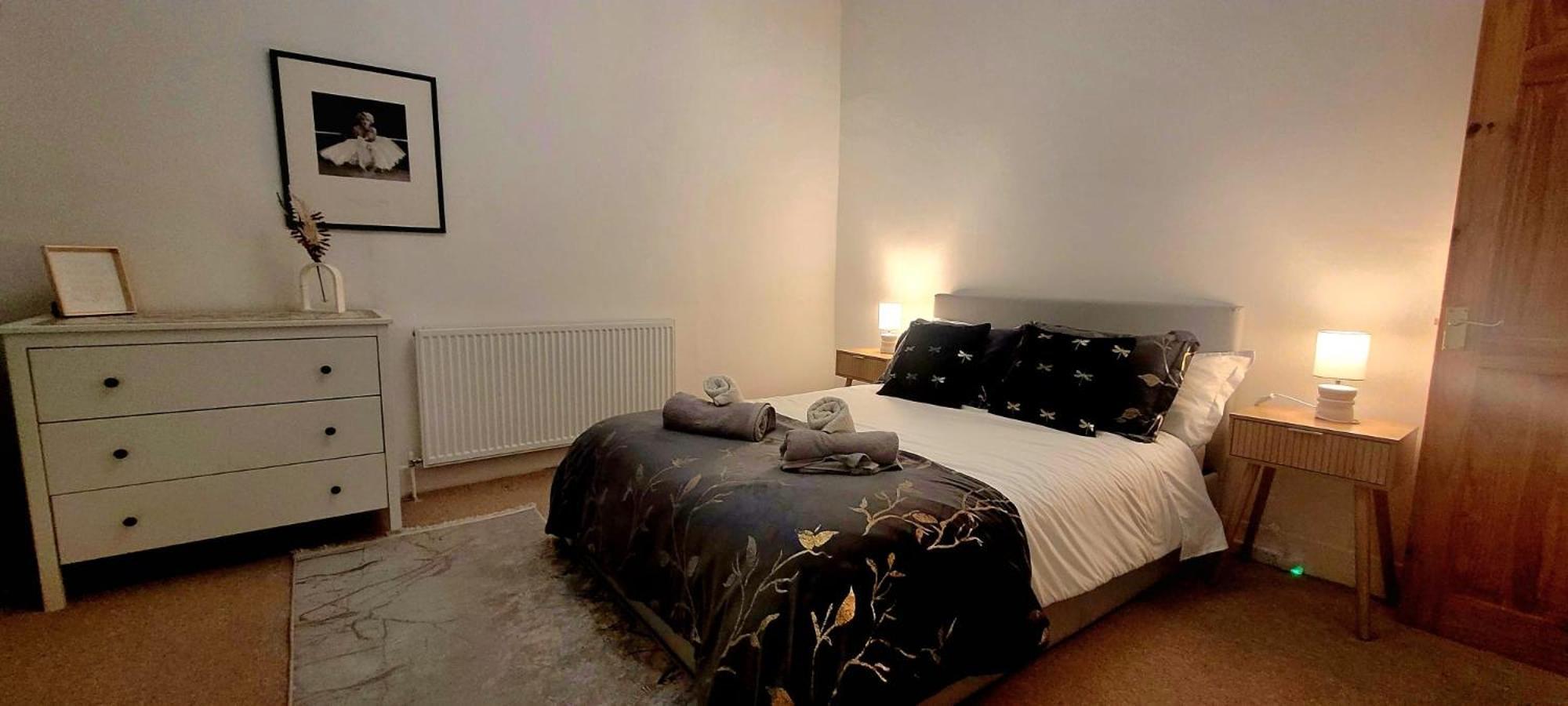Stylish And Bright Flat In London N8 Turnpike Lane - Piccadilly Line Londres Exterior foto